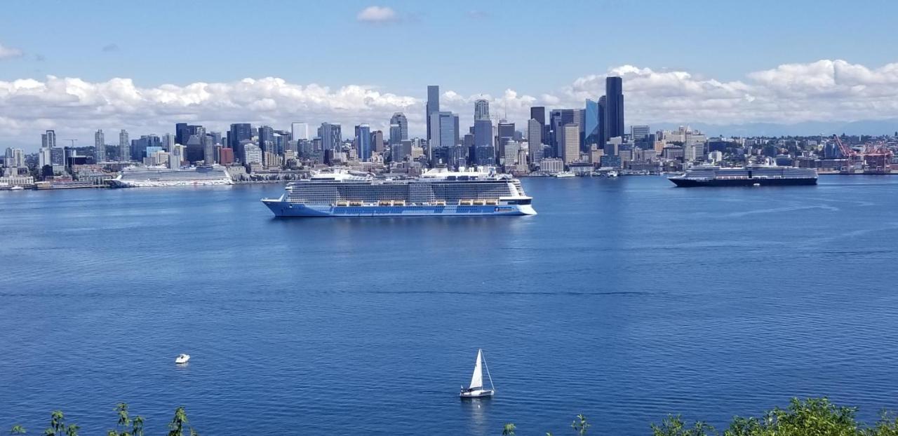 180 Degree, Unobstructed Bluff View! Leilighet Seattle Eksteriør bilde